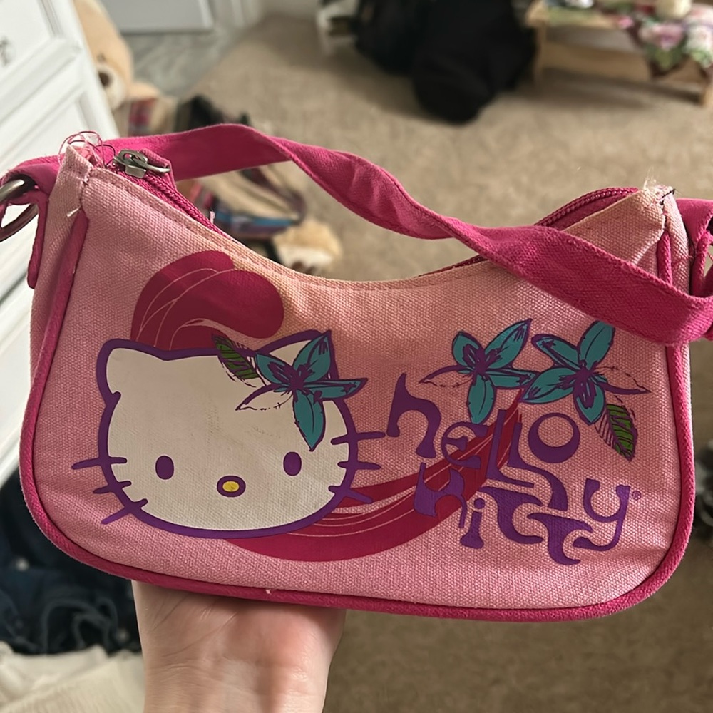hello kitty hand bag